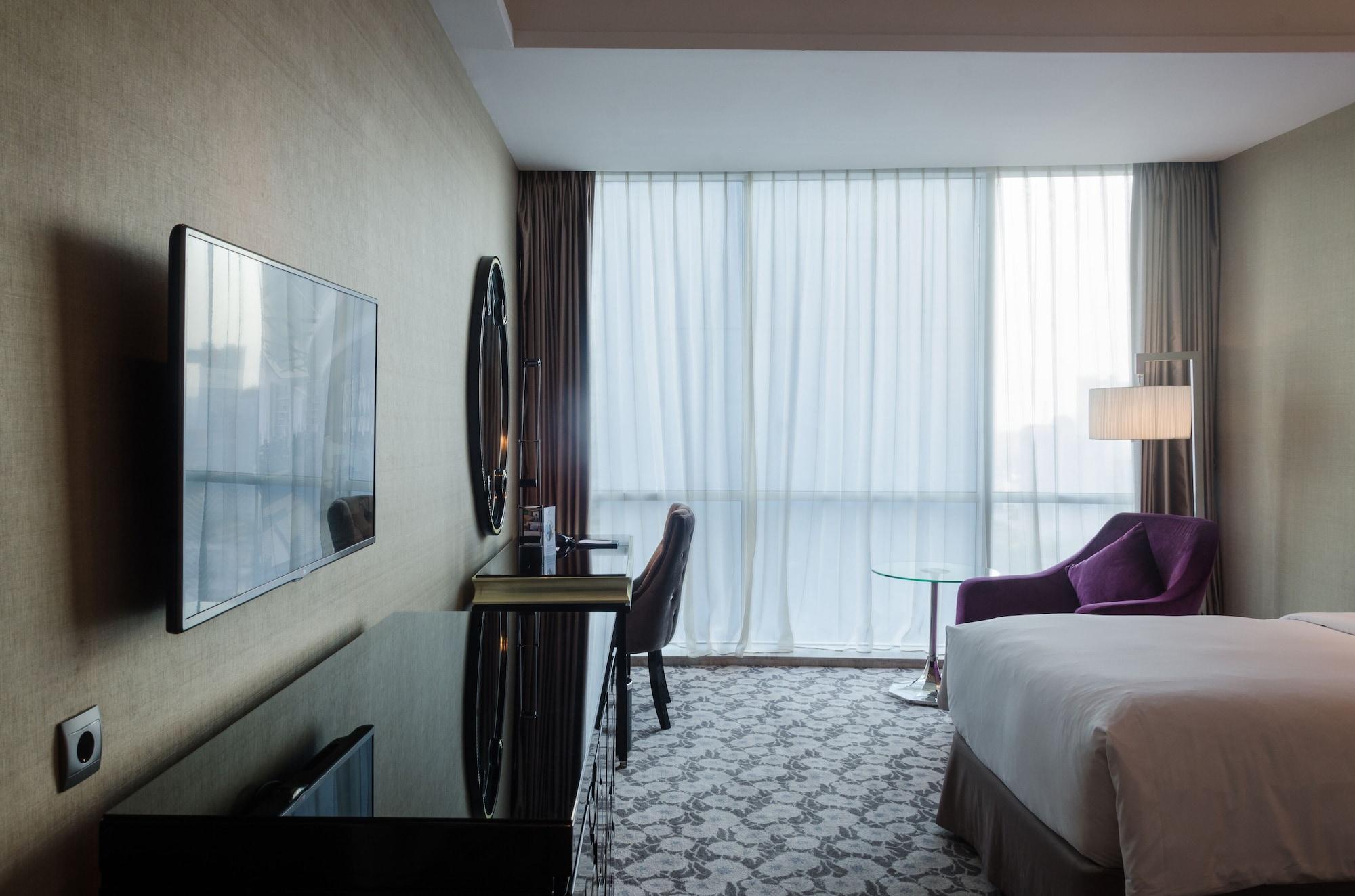 Ciputra World 5* Surabaya