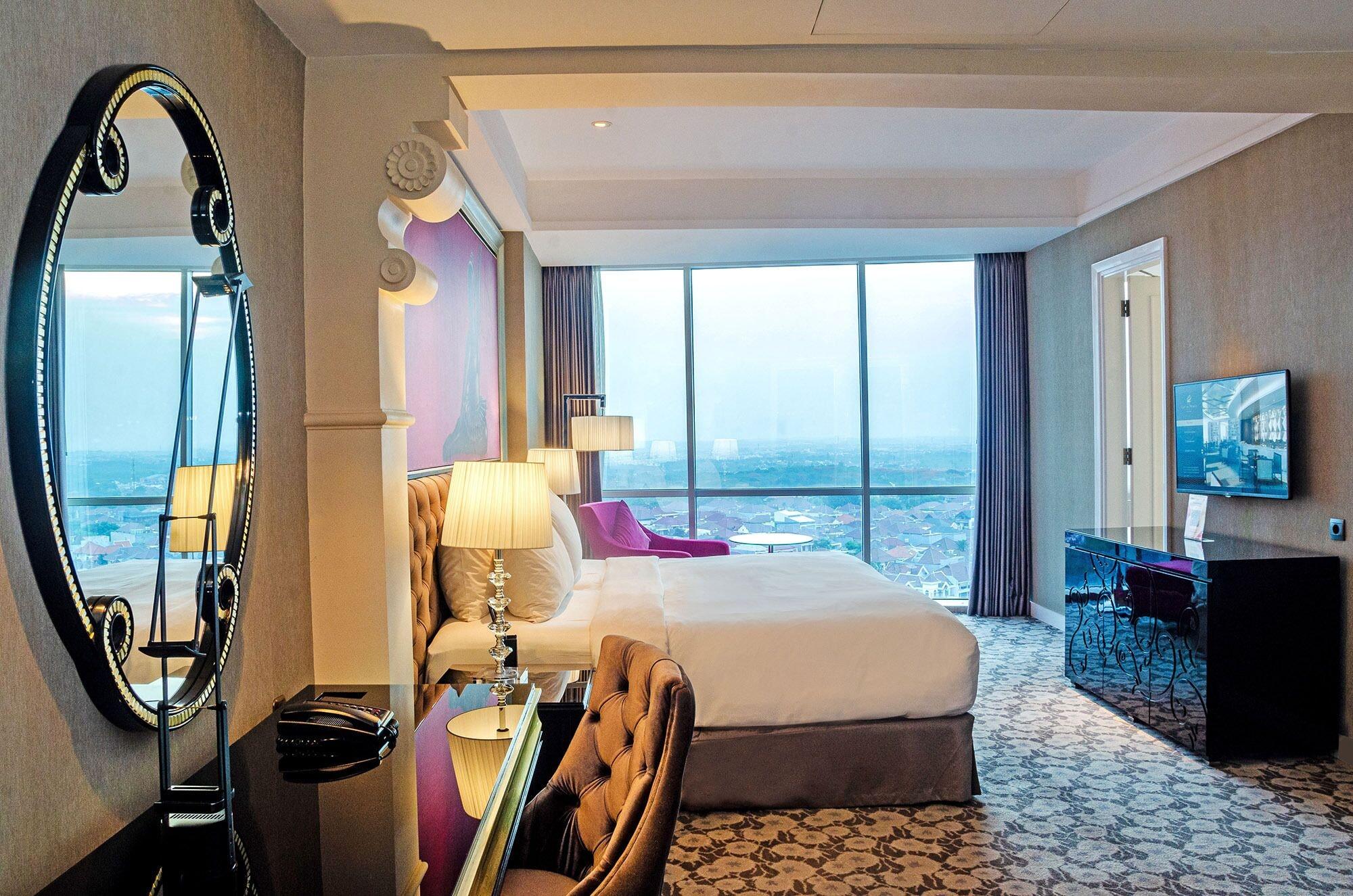 Ciputra World Hotel 5*