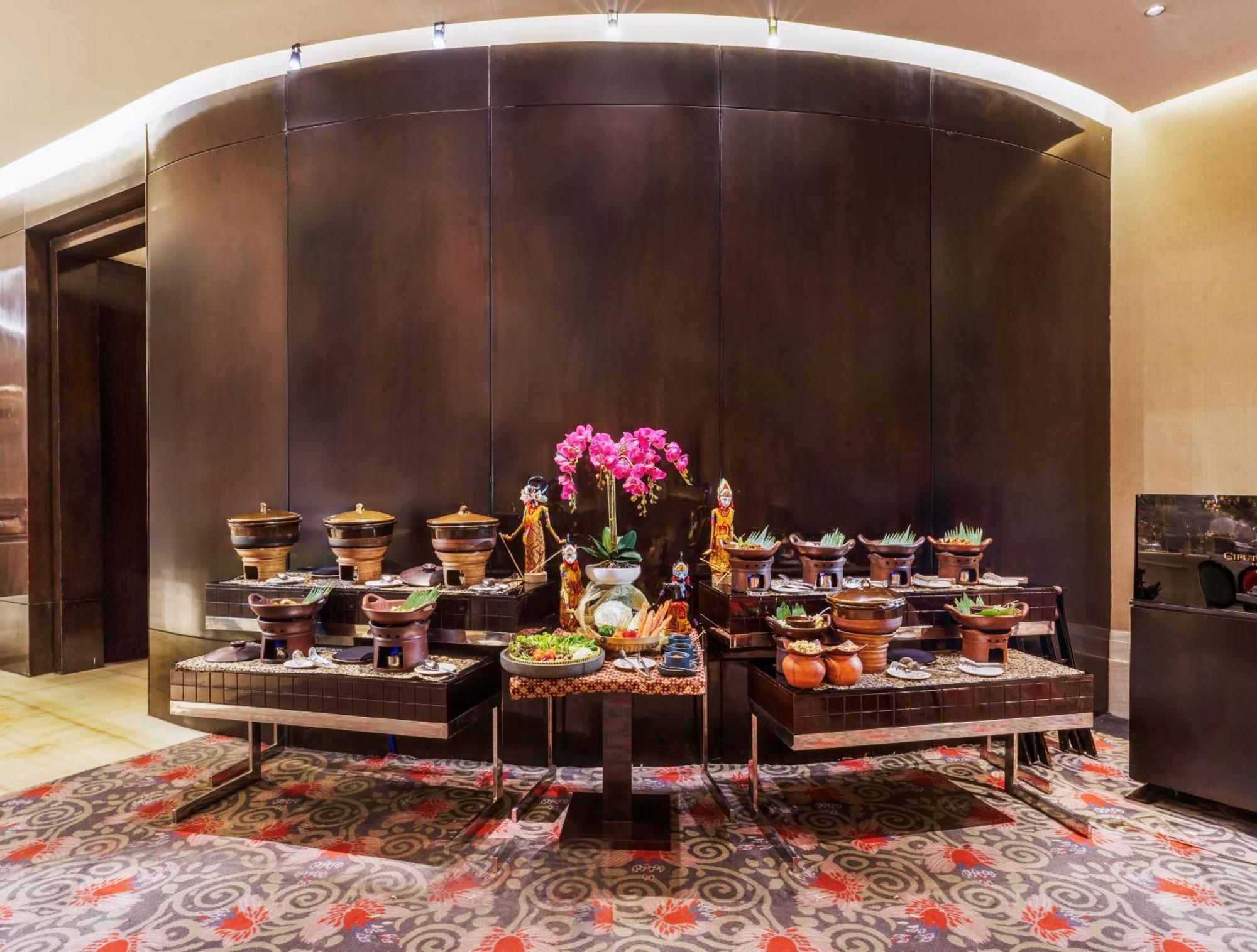Ciputra World Hotel Surabaya