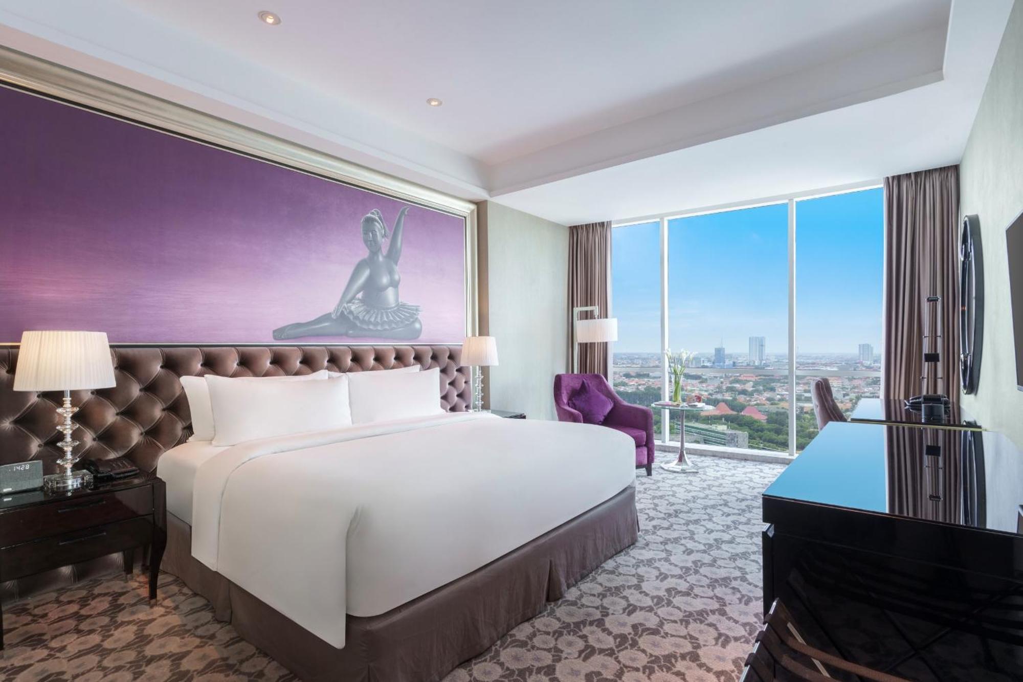 Ciputra World Hotel 5*