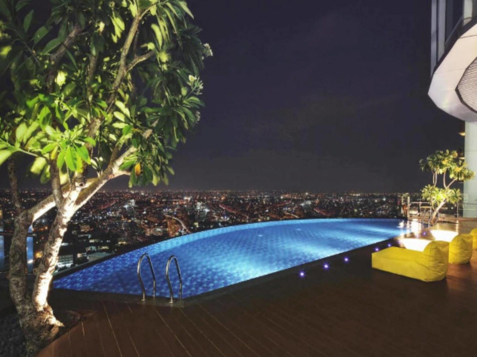 Ciputra World Hotel 5*